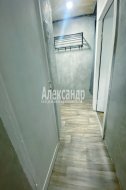 2-комнатная квартира (43м2) на продажу по адресу Омская ул., 29— фото 14 из 20
