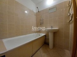 2-комнатная квартира (54м2) на продажу по адресу Парголово пос., Приозерское шос., 18— фото 13 из 29