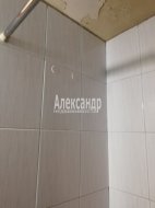 3-комнатная квартира (42м2) на продажу по адресу Лени Голикова ул., 23— фото 13 из 15