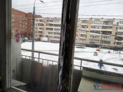 2 комнаты в 4-комнатной квартире (100м2) на продажу по адресу Ломоносов г., Красного Флота ул., 6— фото 13 из 17