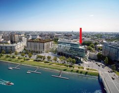 2-комнатная квартира (49м2) на продажу по адресу Пионерская ул., 46— фото 6 из 26