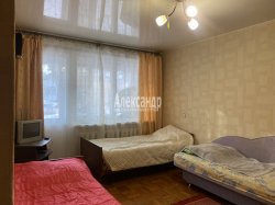 2-комнатная квартира (44м2) на продажу по адресу Сертолово г., Молодцова ул., 5— фото 2 из 18