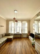 Комната в 5-комнатной квартире (125м2) на продажу по адресу Лиговский пр., 58— фото 3 из 38
