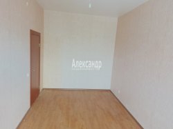 2-комнатная квартира (50м2) на продажу по адресу Петергоф г., Парковая ул., 20— фото 3 из 17