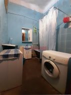 Комната в 8-комнатной квартире (196м2) на продажу по адресу Большой П.С. просп., 44— фото 22 из 24