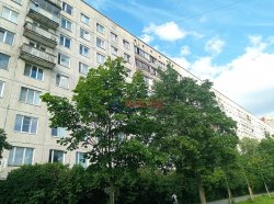 3-комнатная квартира (58м2) на продажу по адресу Луначарского пр., 78— фото 2 из 21