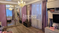 1-комнатная квартира (31м2) на продажу по адресу Солдата Корзуна ул., 44— фото 4 из 21