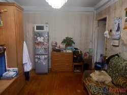 2-комнатная квартира (42м2) на продажу по адресу Колпино г., Павловская ул., 56— фото 4 из 8