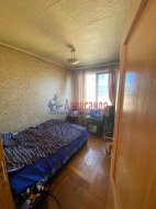 4-комнатная квартира (50м2) на продажу по адресу Танкиста Хрустицкого ул., 27— фото 11 из 15