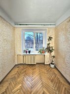 3-комнатная квартира (56м2) на продажу по адресу Омская ул., 28— фото 10 из 18