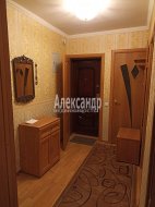 3-комнатная квартира (75м2) на продажу по адресу Кириши г., Строителей ул., 1— фото 24 из 25