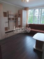 2-комнатная квартира (44м2) на продажу по адресу Подвойского ул., 24— фото 6 из 20