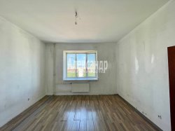 4-комнатная квартира (114м2) на продажу по адресу Нахимова ул., 3— фото 2 из 32