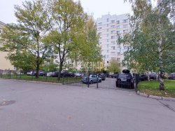 3-комнатная квартира (78м2) на продажу по адресу Автовская ул., 15— фото 17 из 29