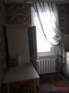 Комната в 3-комнатной квартире (42м2) на продажу по адресу Кингисепп г., Октябрьская ул., 12— фото 4 из 17