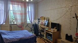 3-комнатная квартира (83м2) на продажу по адресу Летчика Пилютова ул., 16— фото 10 из 44