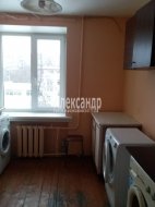 Комната в 5-комнатной квартире (89м2) на продажу по адресу Матроса Железняка ул., 1— фото 25 из 30