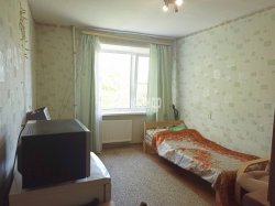 Комната в 8-комнатной квартире (378м2) на продажу по адресу Выборг г., Данилова ул., 1— фото 2 из 8