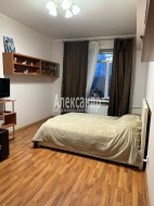 2-комнатная квартира (68м2) на продажу по адресу Циолковского ул., 1— фото 16 из 21