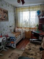 2-комнатная квартира (41м2) на продажу по адресу Коммунар г., Ленинградское шос., 20— фото 6 из 15