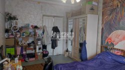3-комнатная квартира (83м2) на продажу по адресу Летчика Пилютова ул., 16— фото 12 из 44