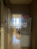 2-комнатная квартира (72м2) на продажу по адресу Сертолово г., Кленовая ул., 3— фото 2 из 11