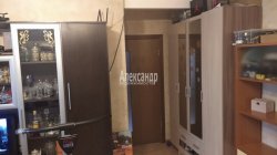2-комнатная квартира (46м2) на продажу по адресу Подвойского ул., 42— фото 18 из 28