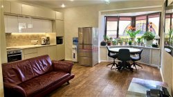 3-комнатная квартира (120м2) на продажу по адресу Шамшева ул., 14— фото 10 из 29