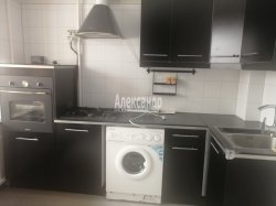 1-комнатная квартира (38м2) на продажу по адресу Всеволожск г., Василеозерская ул., 5— фото 2 из 13