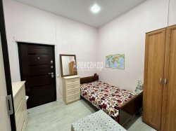 Комната в 18-комнатной квартире (354м2) на продажу по адресу Ольминского ул., 8— фото 3 из 18