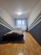 3-комнатная квартира (57м2) на продажу по адресу Ветеранов просп., 155— фото 7 из 18