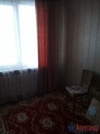 Комната в 3-комнатной квартире (42м2) на продажу по адресу Кингисепп г., Октябрьская ул., 12— фото 11 из 17