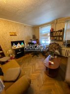 3-комнатная квартира (90м2) на продажу по адресу Кронштадт г., Ленина пр., 53— фото 5 из 24