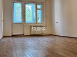 3-комнатная квартира (70м2) на продажу по адресу Приозерск г., Гоголя ул., 30— фото 3 из 21