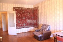 1-комнатная квартира (45м2) на продажу по адресу Наличная ул., 15— фото 2 из 14