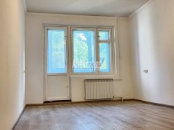 3-комнатная квартира (70м2) на продажу по адресу Приозерск г., Гоголя ул., 30— фото 4 из 21