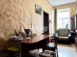 Комната в 3-комнатной квартире (152м2) на продажу по адресу Колпинская ул., 27-29— фото 17 из 41