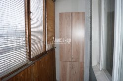 2-комнатная квартира (45м2) на продажу по адресу Луначарского просп., 100— фото 6 из 49