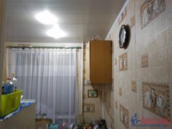 3-комнатная квартира (63м2) на продажу по адресу Ломоносов г., Владимирская ул., 30— фото 7 из 12