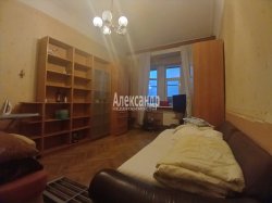 3-комнатная квартира (77м2) на продажу по адресу Московский просп., 79— фото 6 из 27