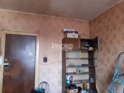 Комната в 2-комнатной квартире (59м2) на продажу по адресу Гранитная ул., 16— фото 6 из 13