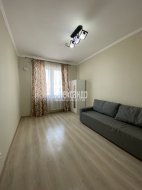 1-комнатная квартира (39м2) на продажу по адресу Янино-1 пос., Ясная ул., 9— фото 2 из 21
