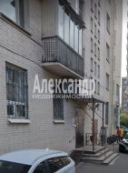 3-комнатная квартира (54м2) на продажу по адресу Большеохтинский просп., 10— фото 20 из 28