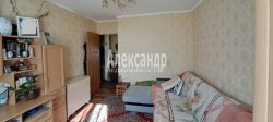 1-комнатная квартира (31м2) на продажу по адресу Глебычево пос., Офицерская ул., 11— фото 3 из 15