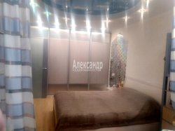 2-комнатная квартира (63м2) на продажу по адресу Павловск г., Березовая ул., 25— фото 5 из 7