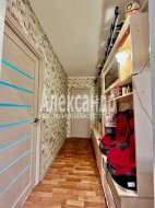 3-комнатная квартира (56м2) на продажу по адресу Выборг г., Приморская ул., 26— фото 13 из 18