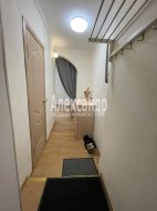 1-комнатная квартира (31м2) на продажу по адресу Кириши г., Ленина просп., 4— фото 9 из 11