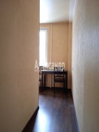 2-комнатная квартира (46м2) на продажу по адресу Новоселов ул., 15— фото 6 из 16
