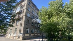 3-комнатная квартира (80м2) на продажу по адресу Самойловой ул., 28/11— фото 41 из 42