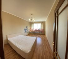 2-комнатная квартира (71м2) на продажу по адресу Науки просп., 17— фото 12 из 21